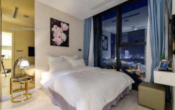 Cho thuê 3 phòng ngủ Vinhomes Central Park view trường học