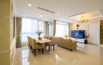Bán căn hộ 2 phòng ngủ Vinhomes Central Park diện tích lớn view trực diện Landmark 81 