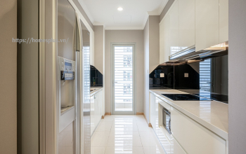 Cho thuê căn hộ 3 phòng ngủ diện tích lớn Vinhomes Central Park