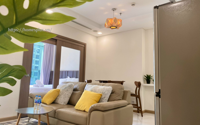 Cho thuê căn hộ 1 phòng ngủ Landmark 81 - Vinhomes Central Park view nội khu, NT đẹp