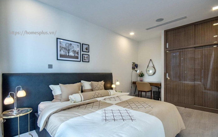 Cho thuê căn hộ 2 phòng ngủ  Vinhomes Golden River tòa Aqua 1 giá tốt