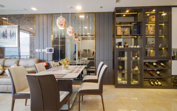 Cho thuê căn hộ 2 phòng ngủ Vinhomes Golden River view bitexco quận 1