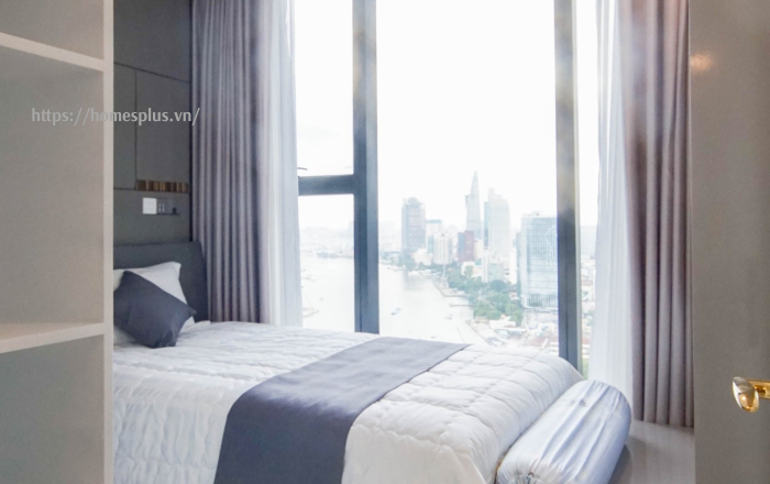 Cho thuê căn hộ 2 phòng ngủ Vinhomes Golden River view bitexco quận 1