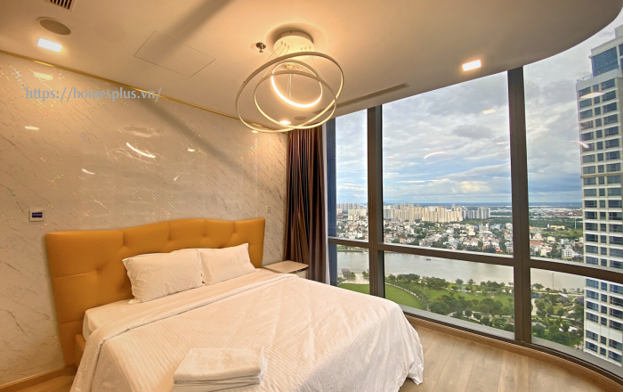 Cho thuê căn hộ 3 phòng ngủ Landmark 81 nội thất cao cấp, 133m2