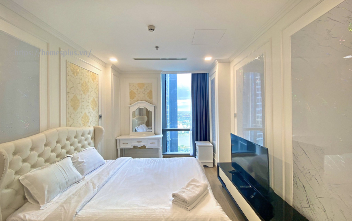 Cho thuê căn hộ 3 phòng ngủ Landmark 81 nội thất cao cấp, 133m2