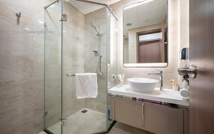 Cho thuê căn hộ 3 phòng ngủ Landmark 81 view trực diện sông