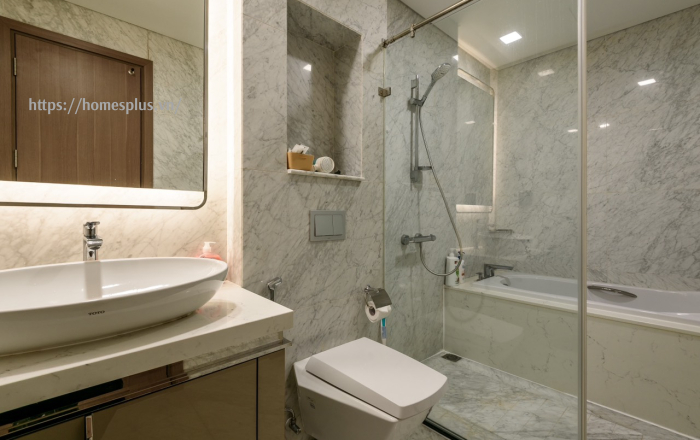 Cho thuê căn hộ 4 phòng ngủ Landmark 81 view sông, 186m2