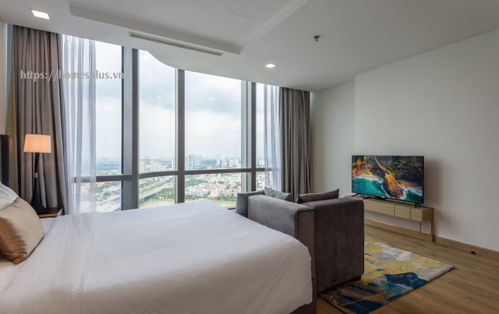 Cho thuê căn hộ 4 phòng ngủ Landmark 81 view sông, 186m2