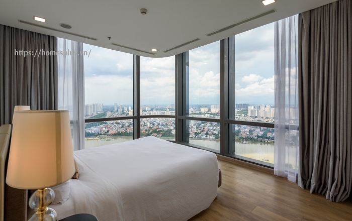 Cho thuê căn hộ 4 phòng ngủ Landmark 81 view sông, 186m2