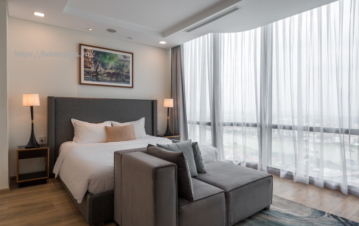 Cho thuê căn hộ 4 phòng ngủ Landmark 81 view sông, 186m2
