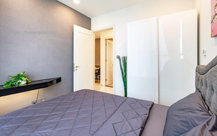 Cho thuê căn hộ 2 phòng ngủ Vinhomes Golden River nội thất xinh toà Aqua 1 view sông 