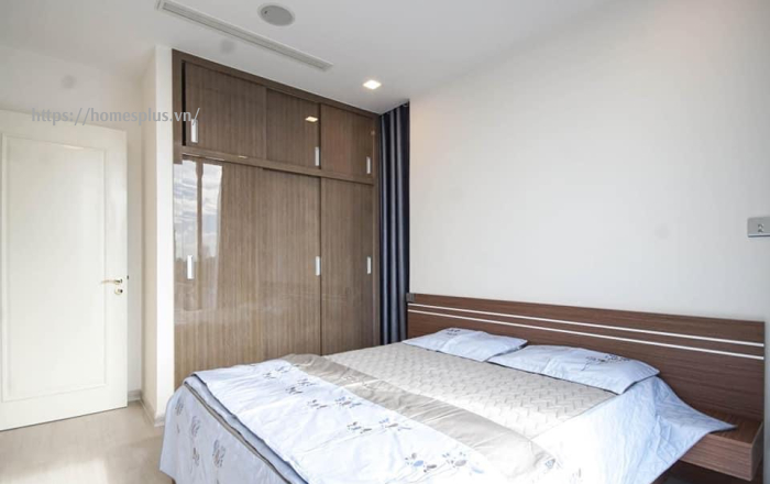 Cho thuê 2 phòng ngủ Vinhomes Golden River toà Aqua 3 giá tốt