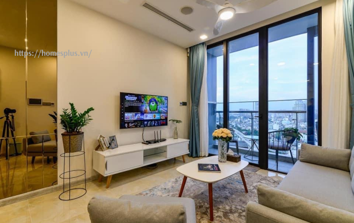 Cho thuê căn hộ 1 phòng ngủ Vinhomes Golden River toà Aqua 2 view Landmark 81