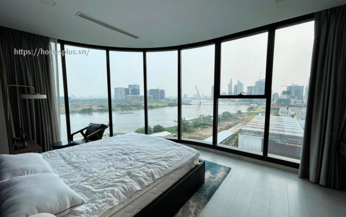 Cho thuê căn hộ 3 phòng ngủ Vinhomes Golden River vòng cung view trực diện sông toà Aqua 3