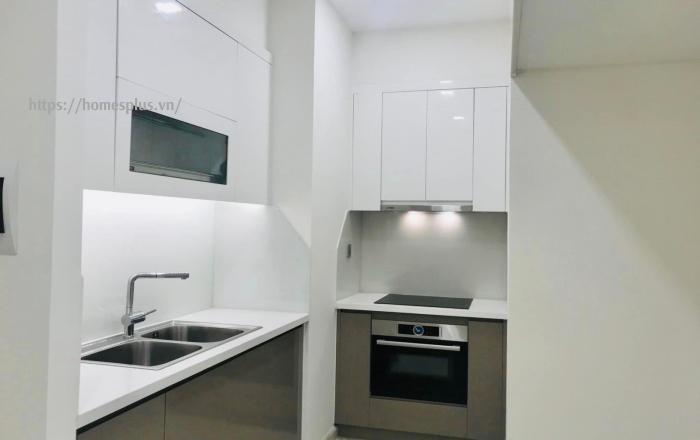 Cho thuê căn hộ 1 phòng ngủ Vinhomes Golden River nội thất cơ bản view city