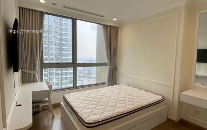 Cho thuê căn hộ 1 phòng ngủ full nội thất Vinhomes Central Park toà Landmark 5