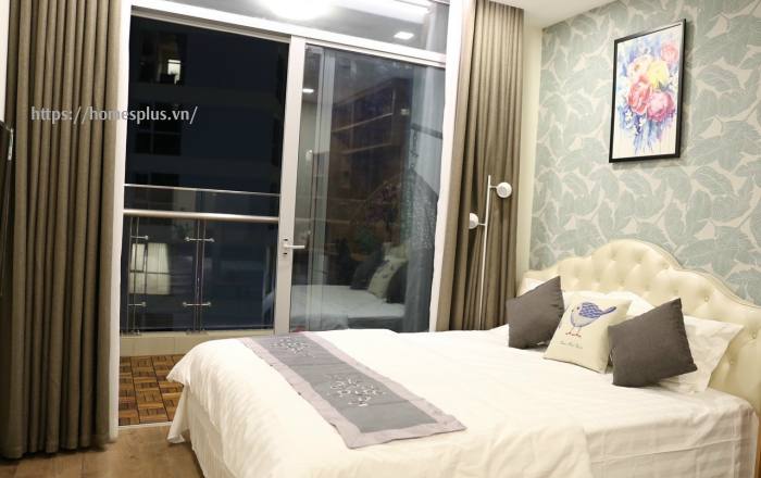 Cho thuê căn hộ 3 phòng ngủ diện tích 115m2 nội thất đẹp Vinhomes Central Park