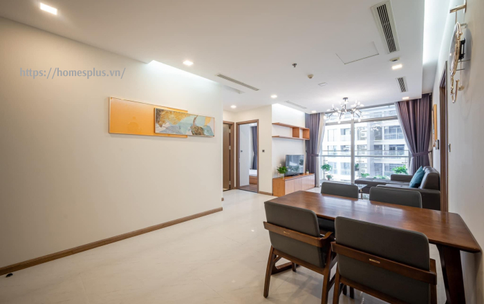 Cho thuê căn hộ  Vinhomes Central Park 2 phòng ngủ diện tích 91m2 view sông