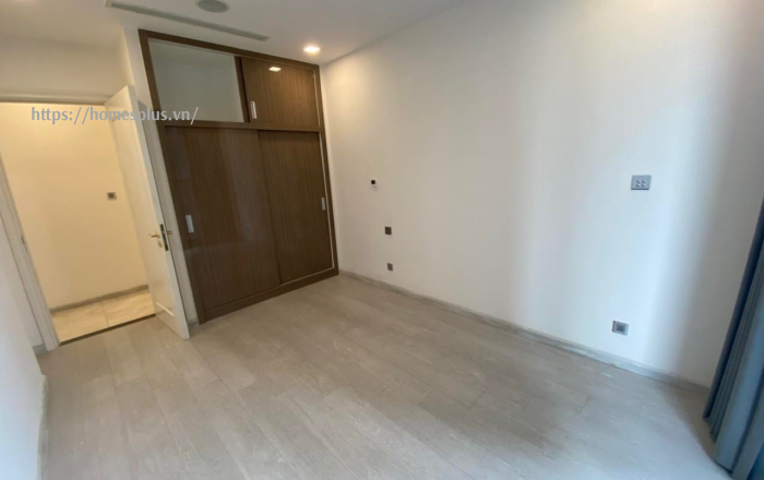 Bán căn hộ 1 phòng ngủ Aqua 1 view sông Vinhomes Golden River