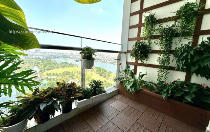 Bán căn hộ 3 phòng ngủ Vinhomes Central Park  tòa Park 2 nội thất cao cấp , view công viên