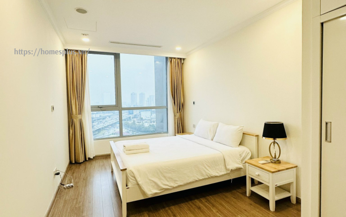 Bán căn hộ Vinhomes Central Park 81.7m2 2PN tòa Landmark 6 view trực diện sông.